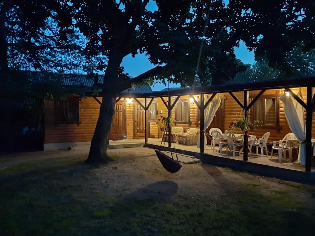 Садиба Орисин Явір Orysyn Yavir Hostal Svityaz' Exterior foto