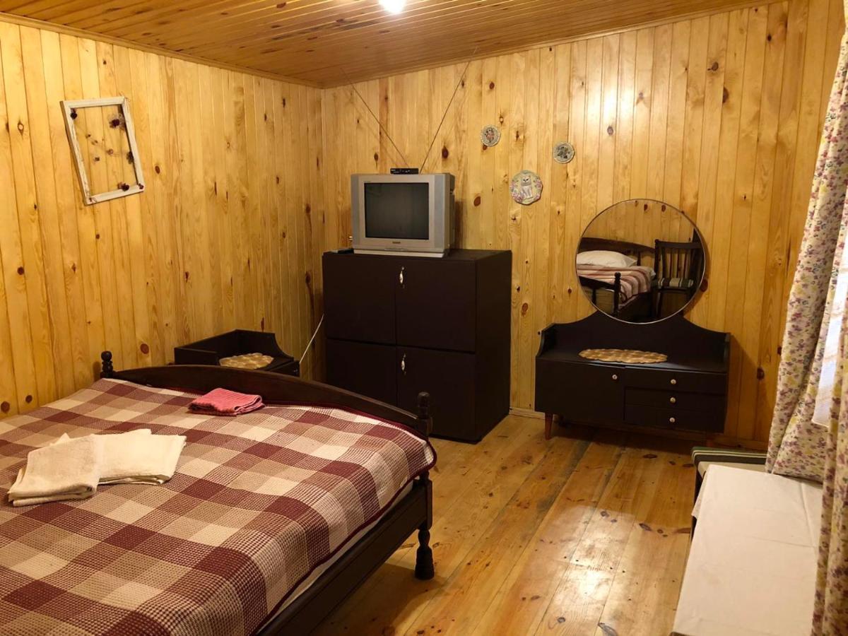 Садиба Орисин Явір Orysyn Yavir Hostal Svityaz' Exterior foto