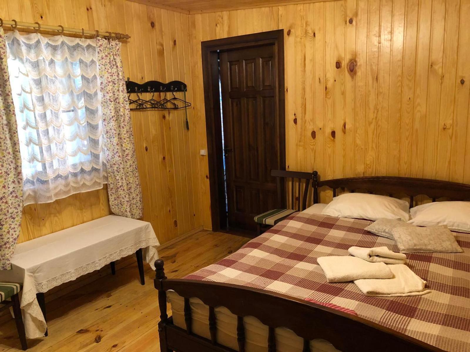 Садиба Орисин Явір Orysyn Yavir Hostal Svityaz' Habitación foto